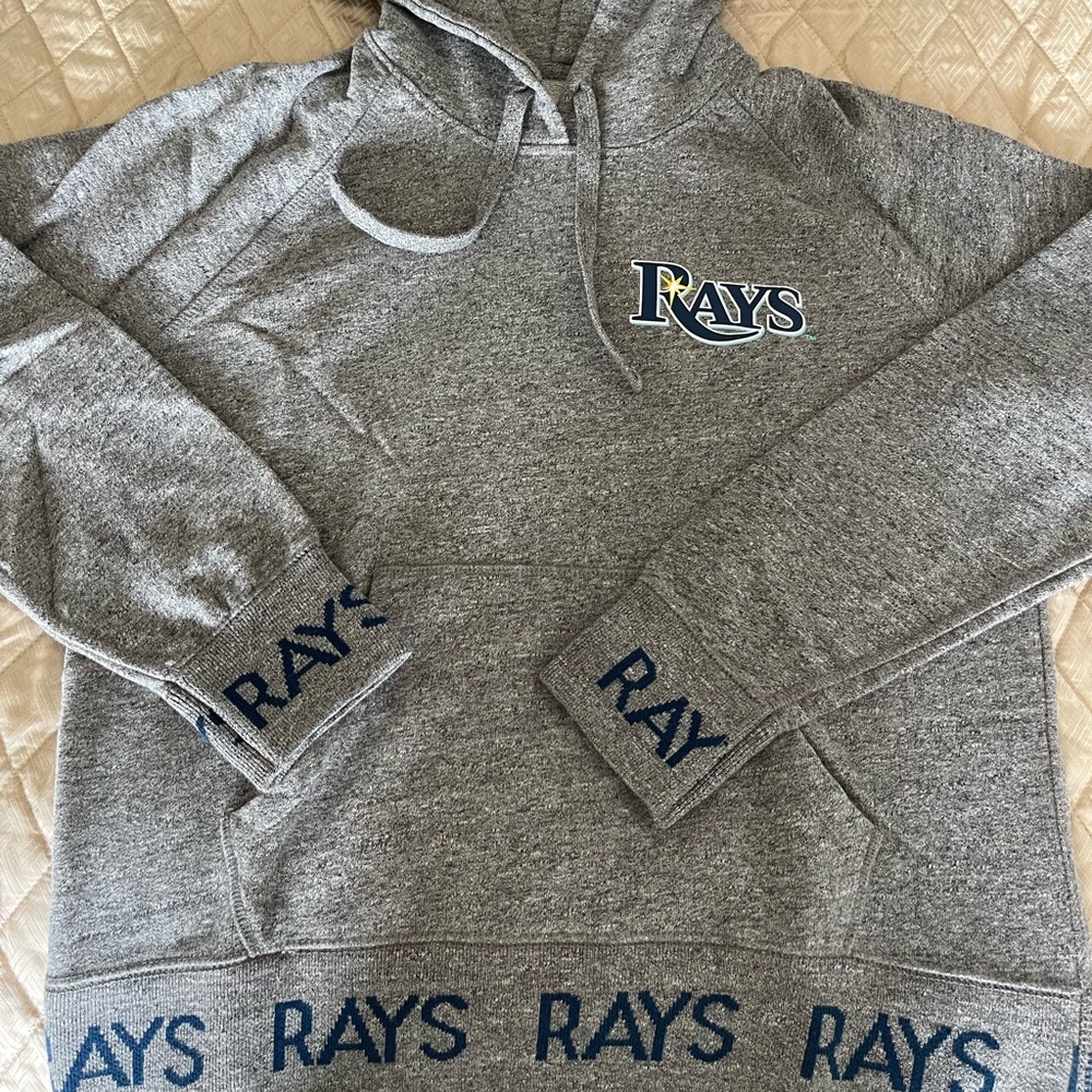 NWT Tampa Rays Sweater Hoodie
